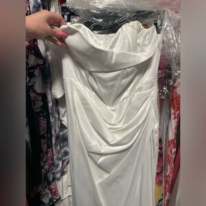 White strapless dress